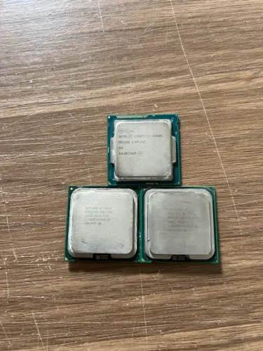 Lote 3 Processadores Intel Core i5 4460S LGA 1150 + E8400 + E5400 LGA 775