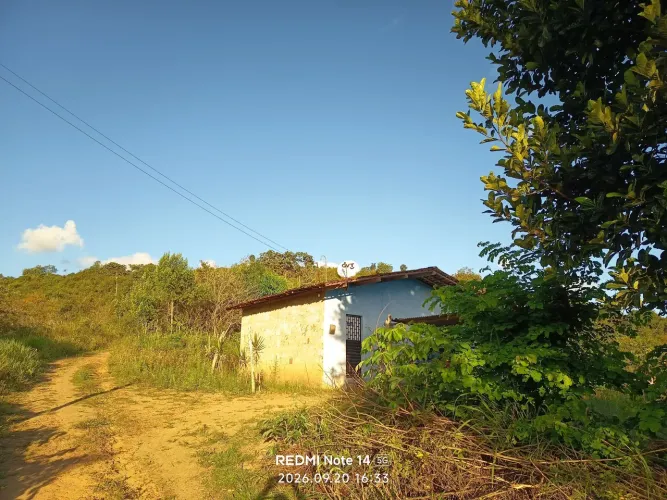 Sítio com a casa a venda