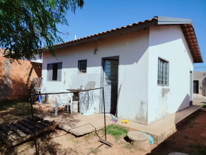 Casa a venda 200,000