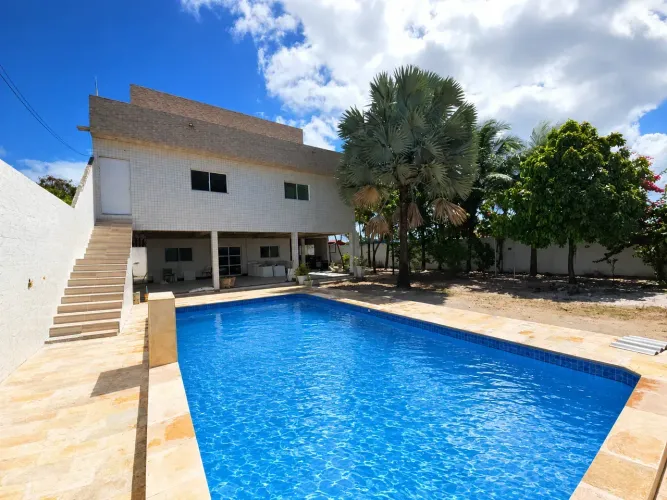 RC Aluga Prédio Residencial ou Comercial com Piscina 7 Quartos 6 Suítes e Mirante we speak