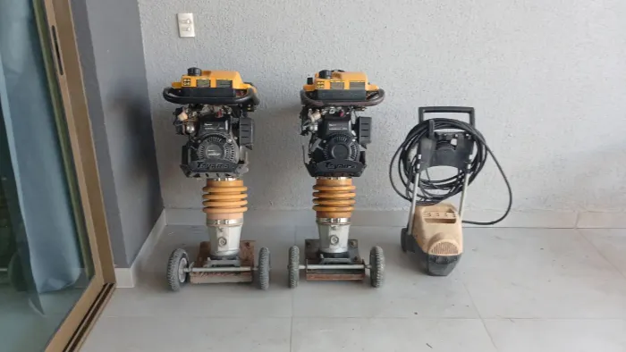 Compactador de solo(sapinho)