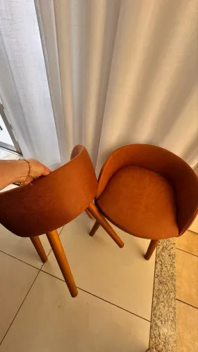 Banqueta couro Mini poltrona  