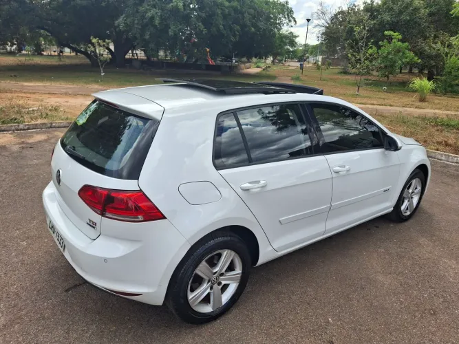 Volkswagen Golf Comfortline 1.4 TSI 140cv Aut. 2015
