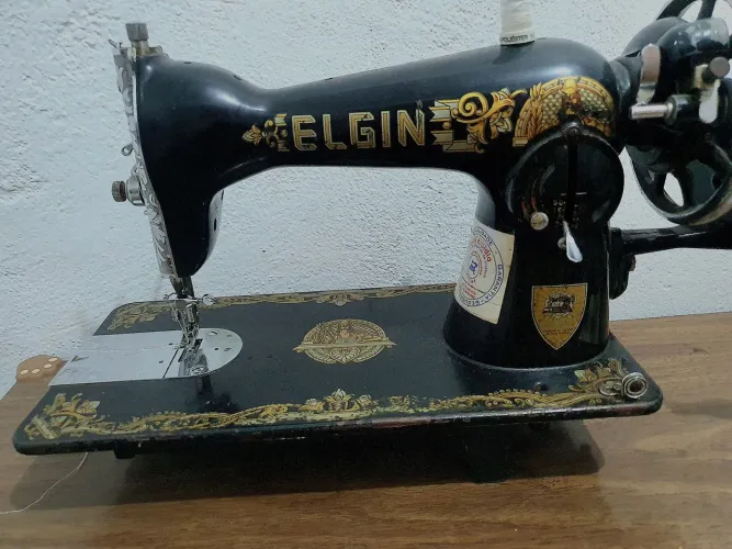 Máquina de costura