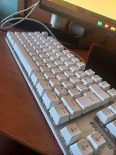 Teclado mecânico Gamer Fallen nenhum defeito tudo certinho