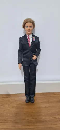 Ken Barbie Escola de Princesas 