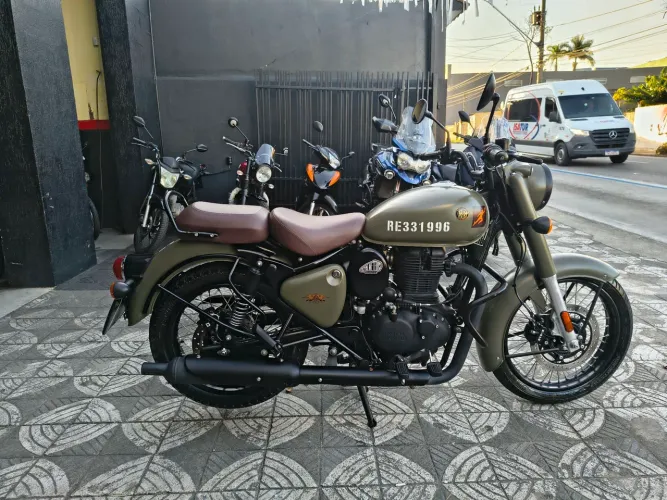 ROYAL ENFIELD CLASSIC 350 2023