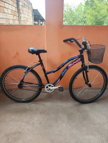 Bicicleta Feminina em Alumínio Beach Aro 26 - Impecável