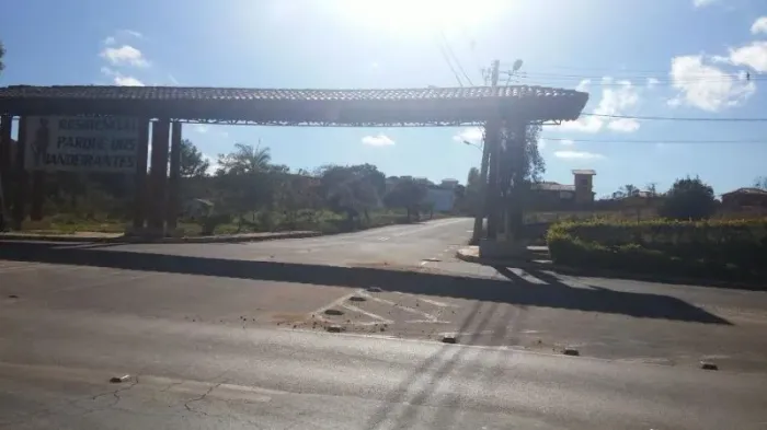 LOTES EM TIRADENTES NO PARQUE DOS BANDEIRANTES