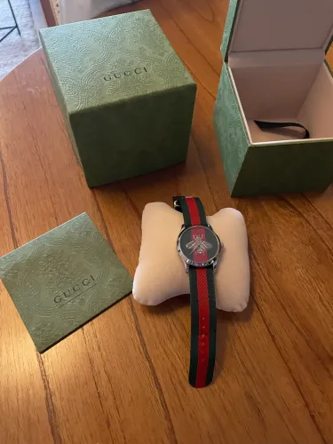 Relógio Gucci Original: The Gucci Bee