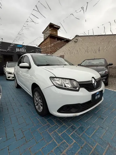 Renault Logan Expression Hi-flex 1.6 8V 4P 2014
