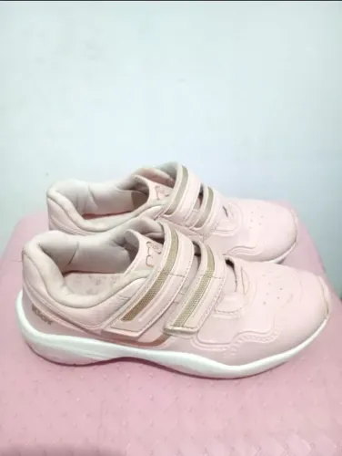 Tênis infantil rosa