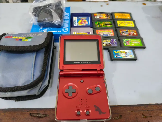 Game Boy advance sp top