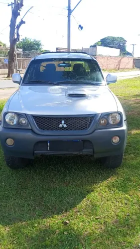 Mitsubishi L200 Outdoor HPE 2.5 4X4 CD T.dies. Mec. 2011