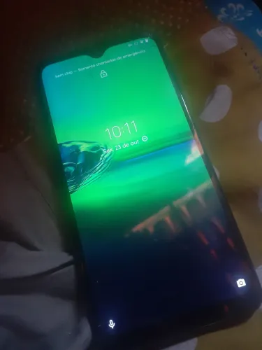 Motorola Moto G8 Play 32GB - Funcionando, Tela Trincada<br><br>