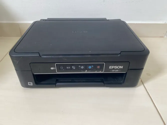 Impressora Epson XP-241 (Para Conserto ou Retirada de Peças)