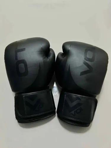 Luva de Boxe/Muay Thai Vollo 14oz - Usada apenas 2 vezes
