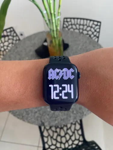 Apple Watch Series 8 GPS 45mm Preto