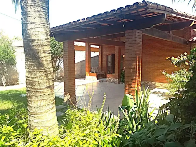 MMS - Imóvel à venda tem 250 metros quadrados com 3 quartos