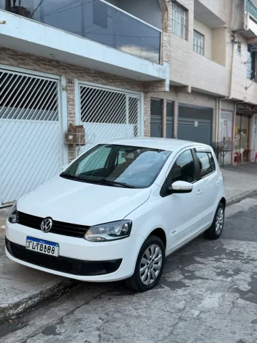 Volkswagen Fox 1.0 MI Total Flex 8V 5P 2014
