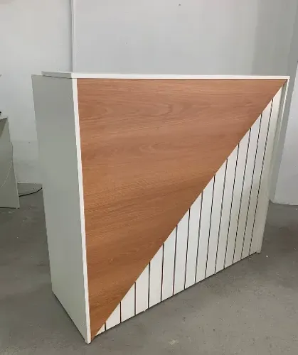 Balcão de loja pequeno
