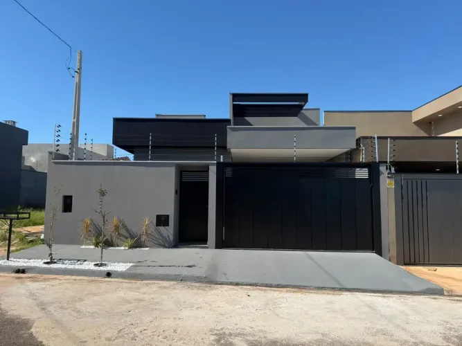 Casa Moderna | 3 Dormitórios (1 Suíte com Closet) | SPA Privativo | 2 Vagas | Acabamento P