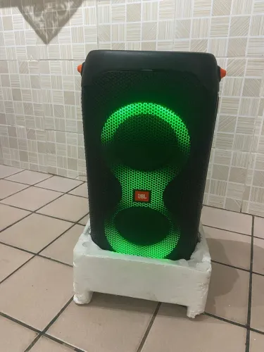 JBL Party box 110