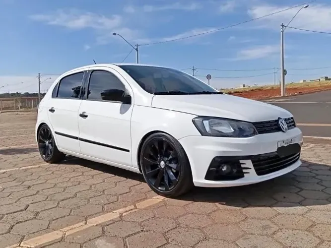 Volkswagen Gol Geração VI City 1.6 8V MI Total Flex Mec. 4P 2016