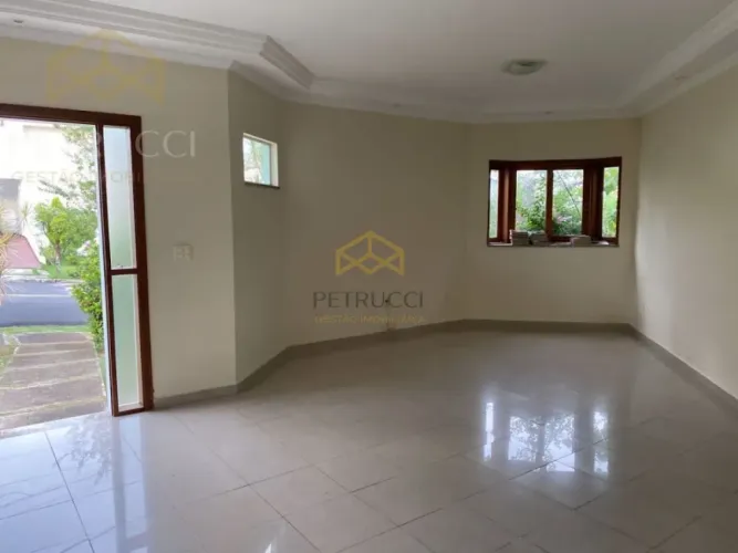 CASA À VENDA EM CONDOMÍNIO FECHADO JARDIM PORTAL DE ITAICI / INDAIATUBA-SP.
