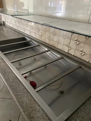 Balcão térmico de buffet self-service