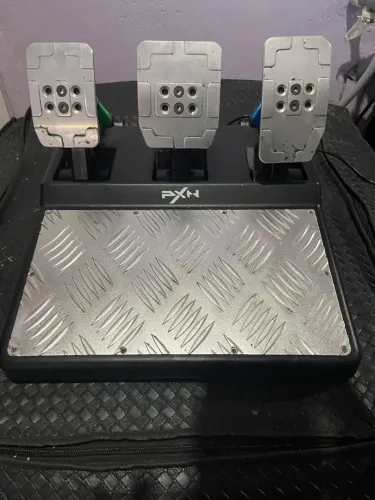 Vendo kit simulador de corrida PXN V10 force + feedback+câmbio +câmbio+pedais+embreagem+fr