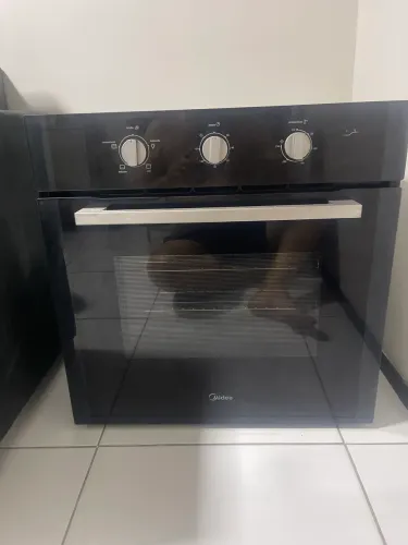 Forno de embutir elétrico.