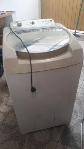 Maquina de lavar com defeito