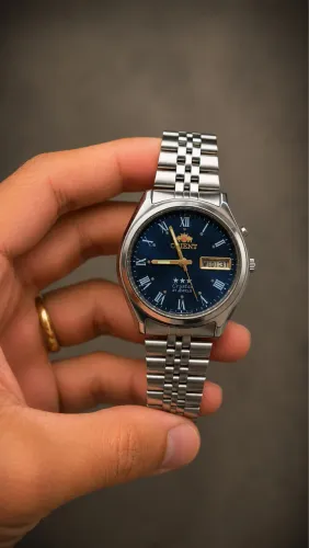 Orient Crystal 21 Jewels Vintage Roman Dial