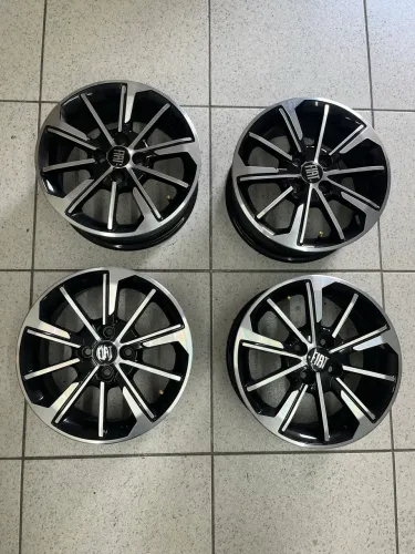 Jogo de rodas aro 15 4x98