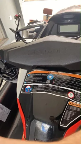 Jet Ski com carretinha  - 2023 - 80h