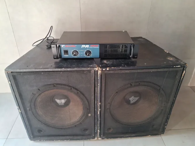 Caixas + amplificador 