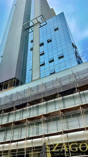 Sala comercial por R$ 410.000,00 sem permuta