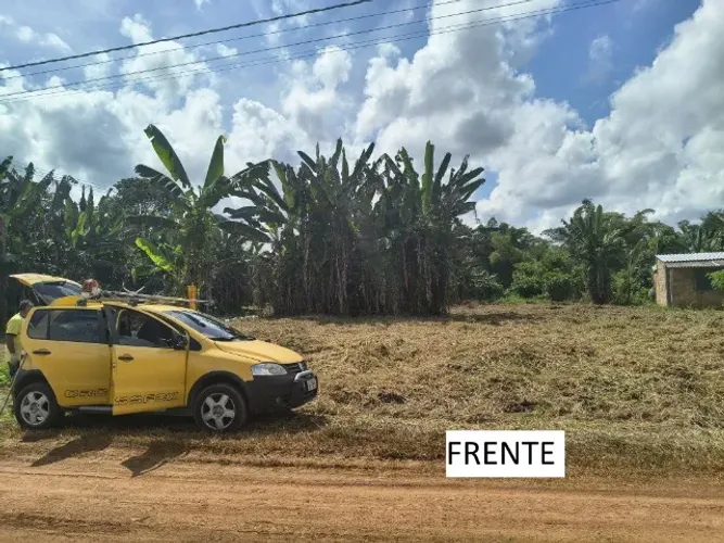 Terreno de esquina 20x50 em condomínio de chácaras no Caldeirão.