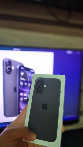 Vende-se iPhone 16 128GB novo