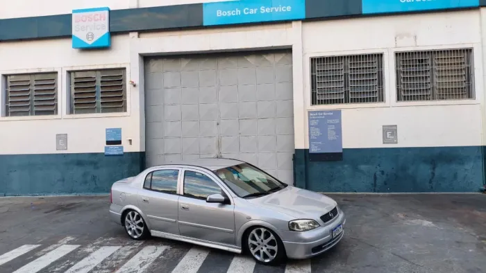 Chevrolet Astra GL Milenium 1.8 MPFI 4P 2001