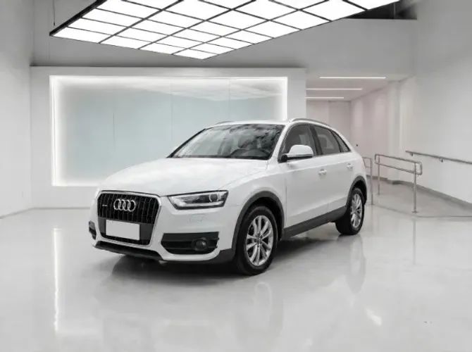 Audi Q3 2.0 TFSI Quat. 170/180cv S-tronic 5P 2014