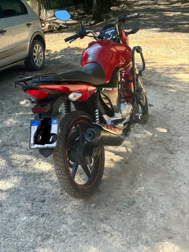 Vendo ou troco fan 160 por celta ou palio