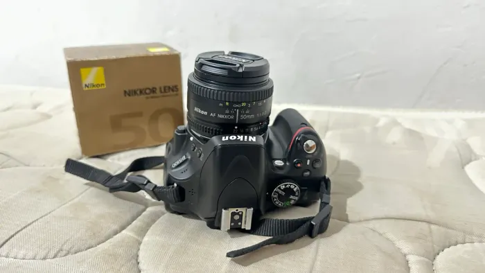 Nikon D5100 com lente 50mm 1.8D Nikkor