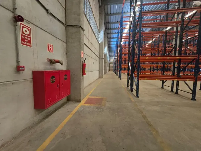 Galpão p Locação na Br 324 4000 m² em Humildes - Feira de Santana - BA