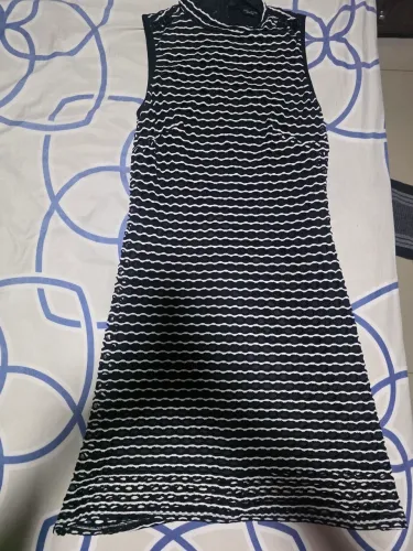 Vestido lança perfume