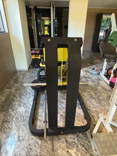 Leg press profissional Golden Bill
