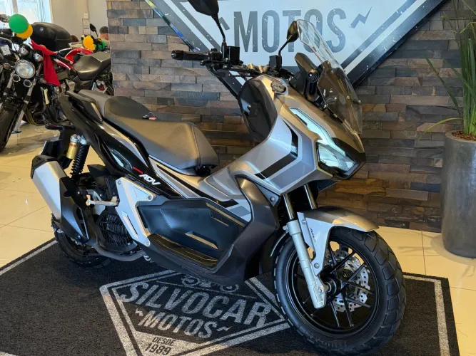 HONDA ADV 150 ano 2023