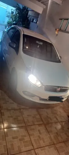 Fiat Grand Siena Essence Dual. 1.6 Flex 16V 2014