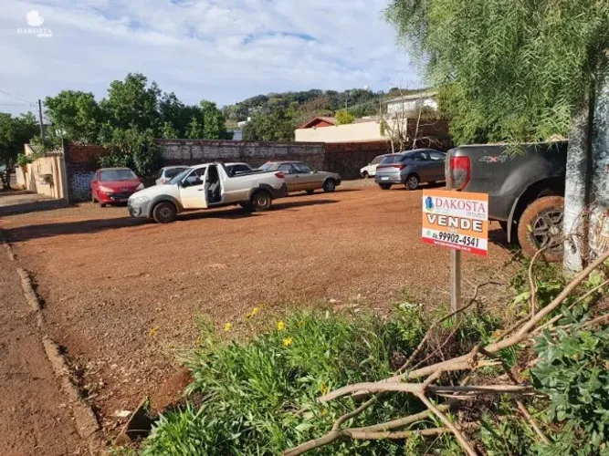 LOTE com 750m² na Travessa Iguaçu bairro Vila nova